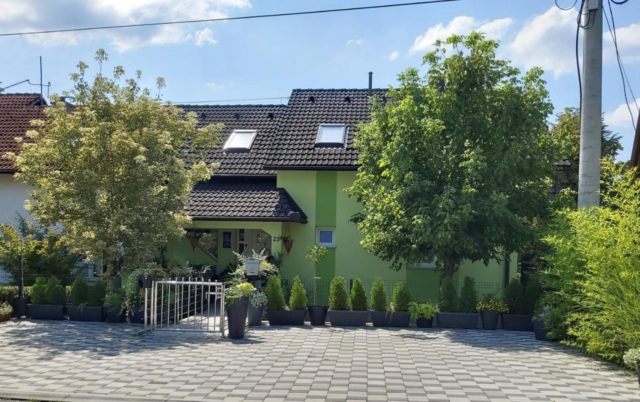 Studio Apartman Grizzly Slunj Extérieur photo